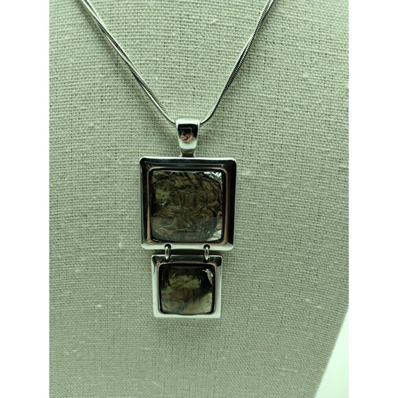 Lia Sophia Necklace Pendant Green FluxCrackle Glass Beveled Statement - Picture 1 of 8